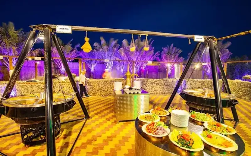 Luxury Desert Safari in Dubai with BBQ Dinner