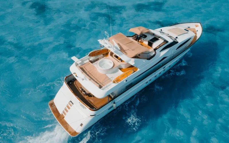 yatch-rental-dubai